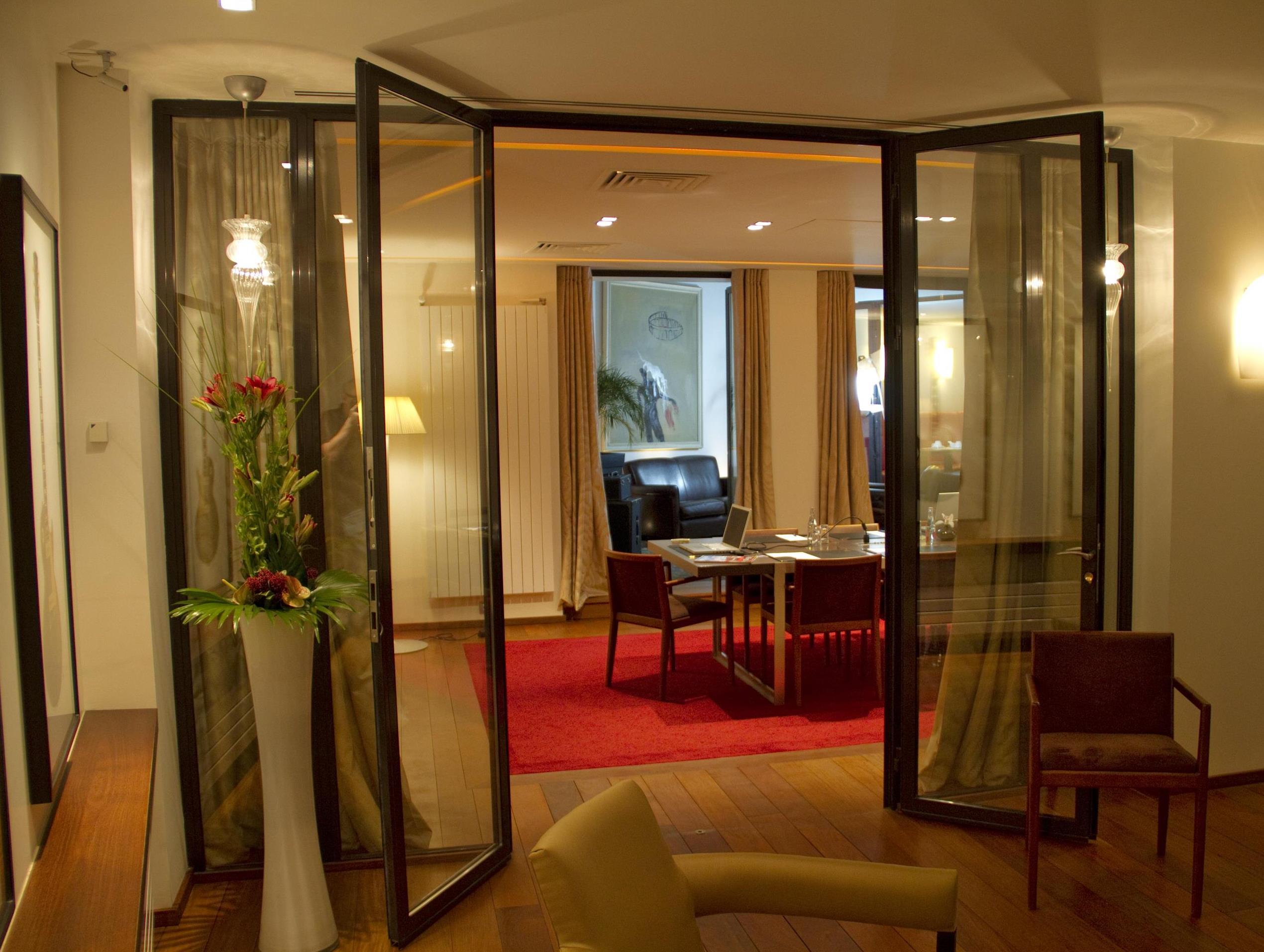Hôtel Le Colisée Parigi Esterno foto